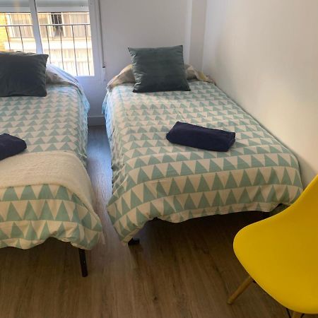 Centro Grupos Malaga Parking Gratis 3 Apartamento Exterior foto